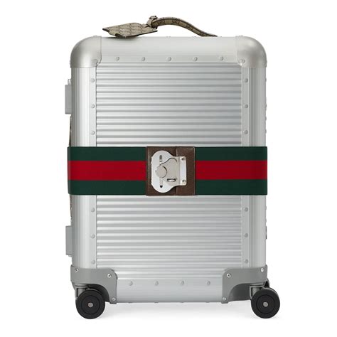 gucci luggage quality